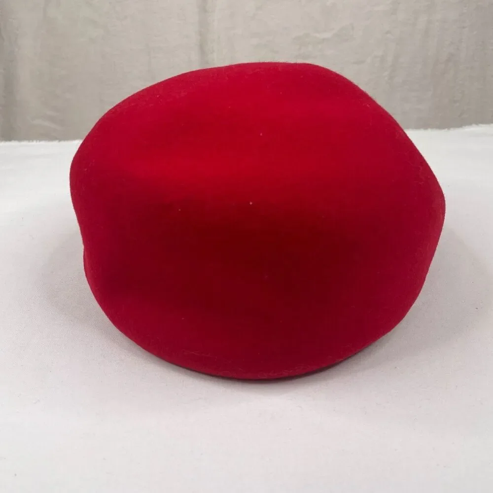 Vintage Basque Red French 100% Wool Beret Made In France Unknown Crest
